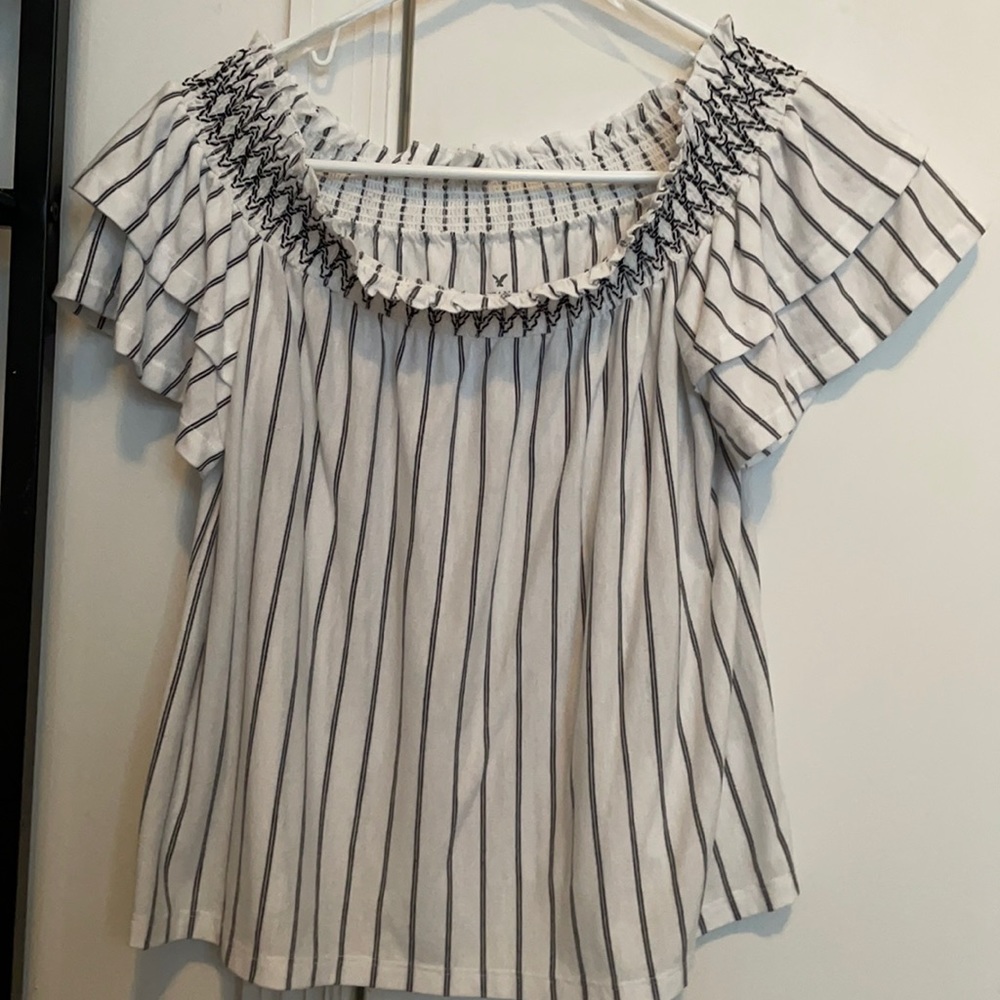American eagle size M
